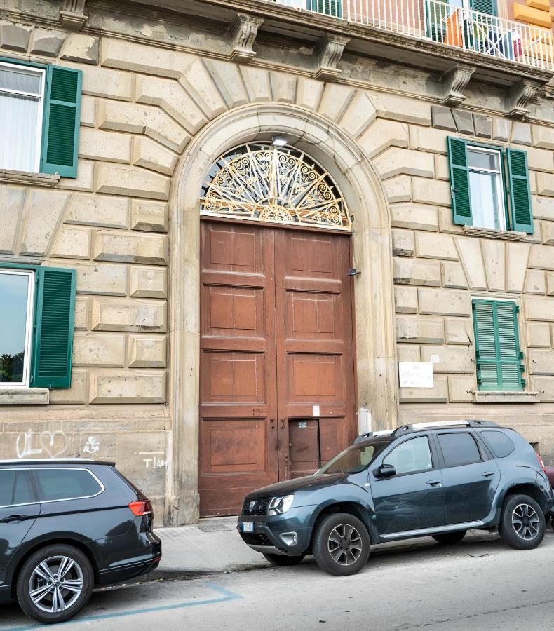 Mareluna Rooms Naples Exterior photo